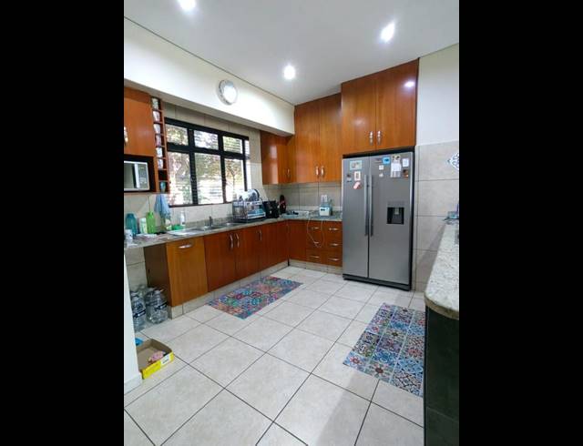 3 BEDROOM TOWNHOUSE FOR SALE IN MEER EN SEE